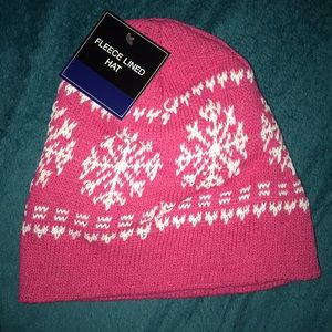 PINK AND WHITE FLEECE HAT